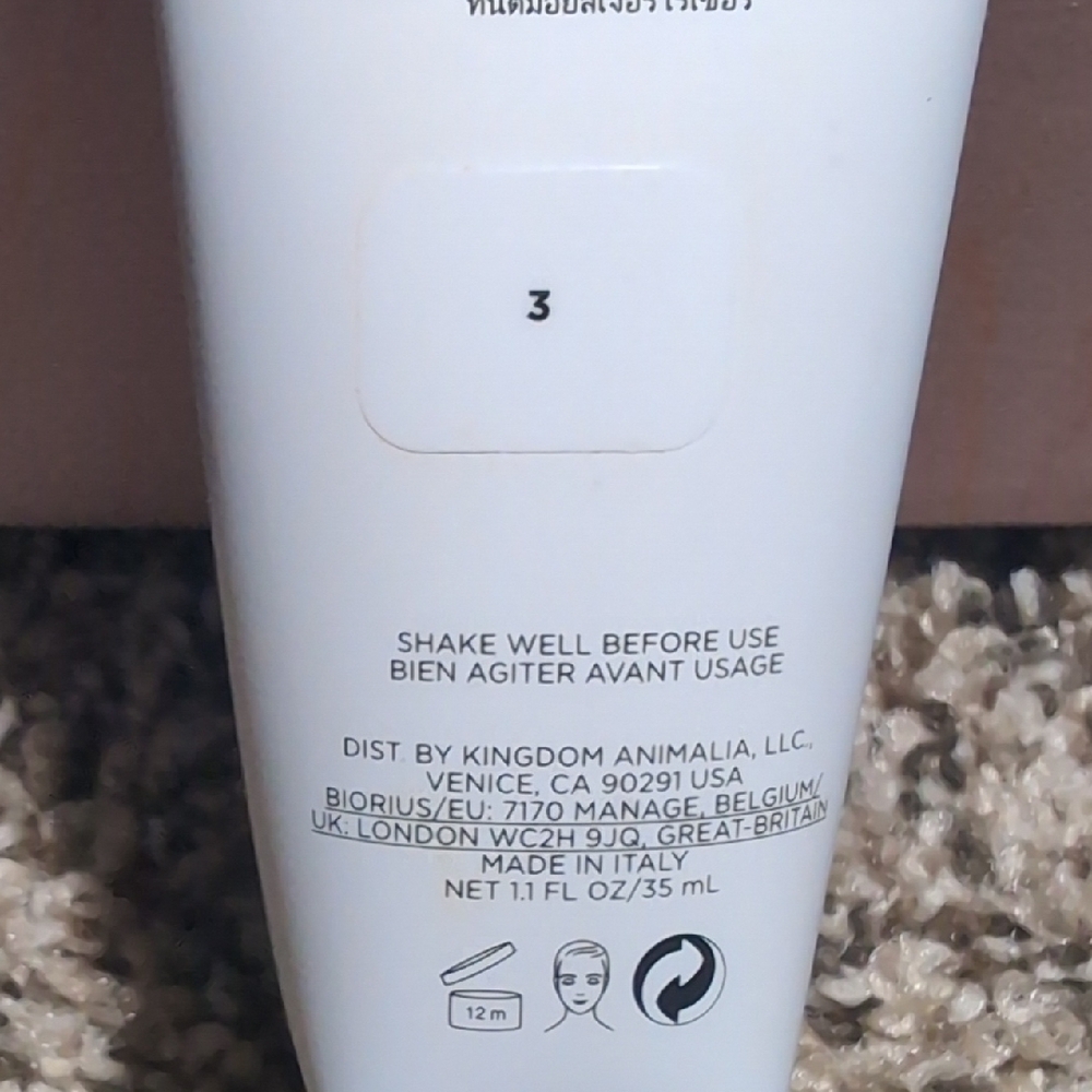 Hourglass Veil Hydrating Skin Tint - Picture 4 of 5